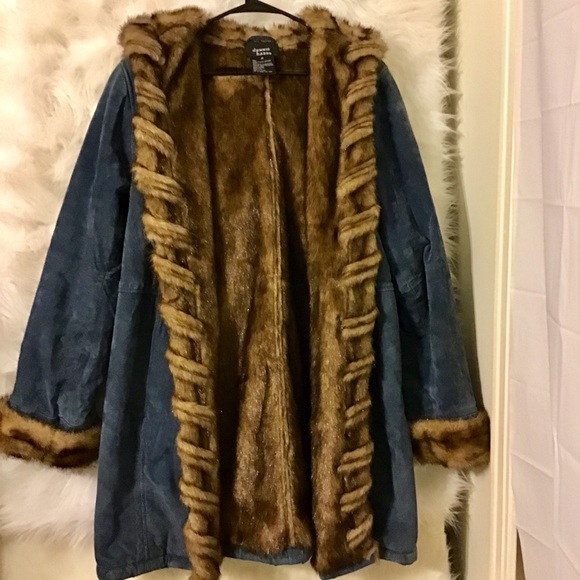 Dennis Basso leather coat - Picture 1 of 7